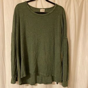 COPY - Long sleeve high low top